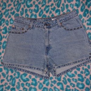 Vintage90s Studded Levi's Denim Shorts